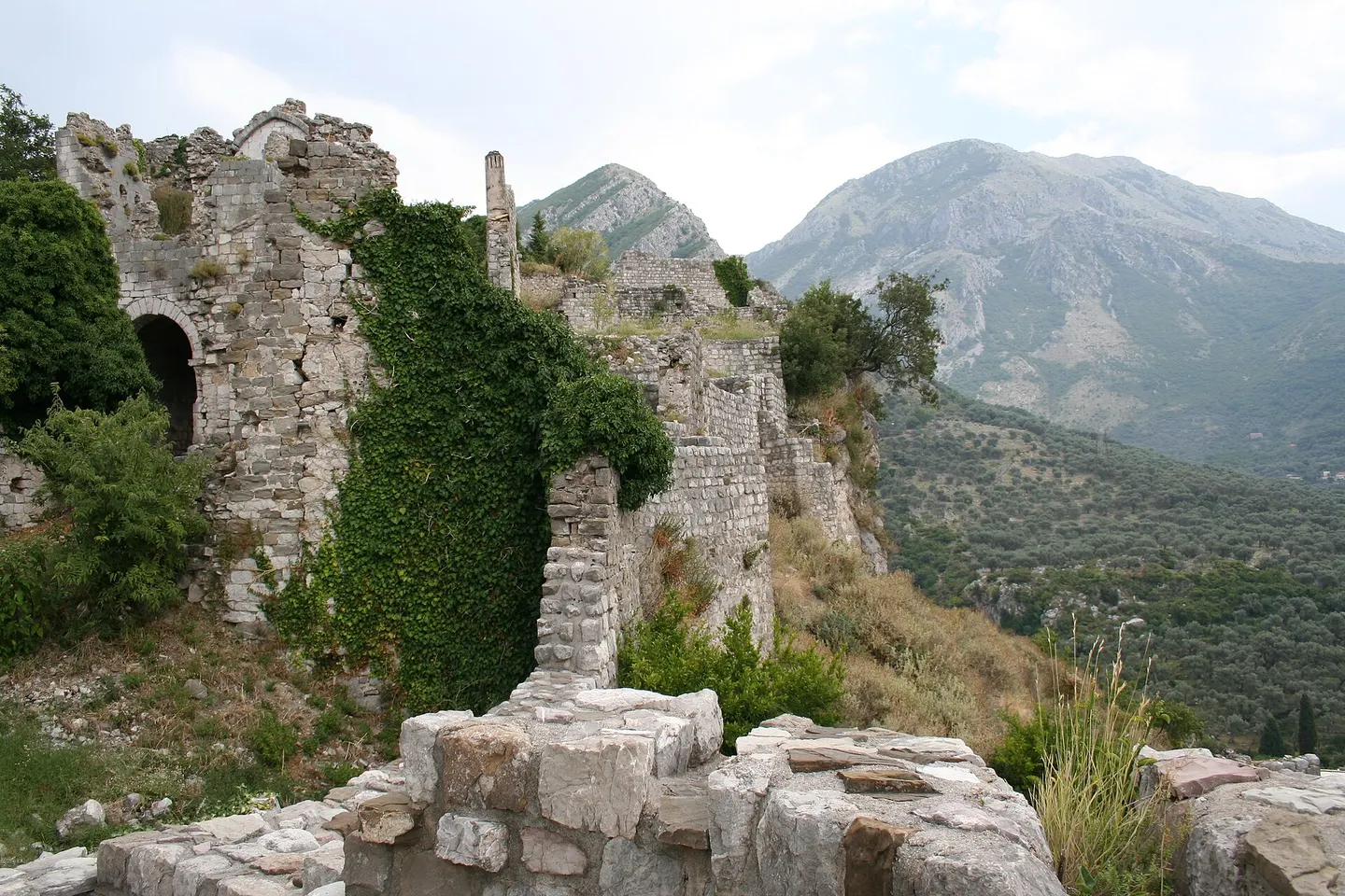 Stone ruins among mountains at the historic settlement of Stari Bar